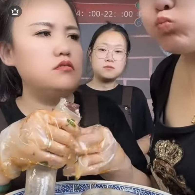 [잡담] 내가 요즘 빠져있는 먹방 유튜버☺️ | 인스티즈