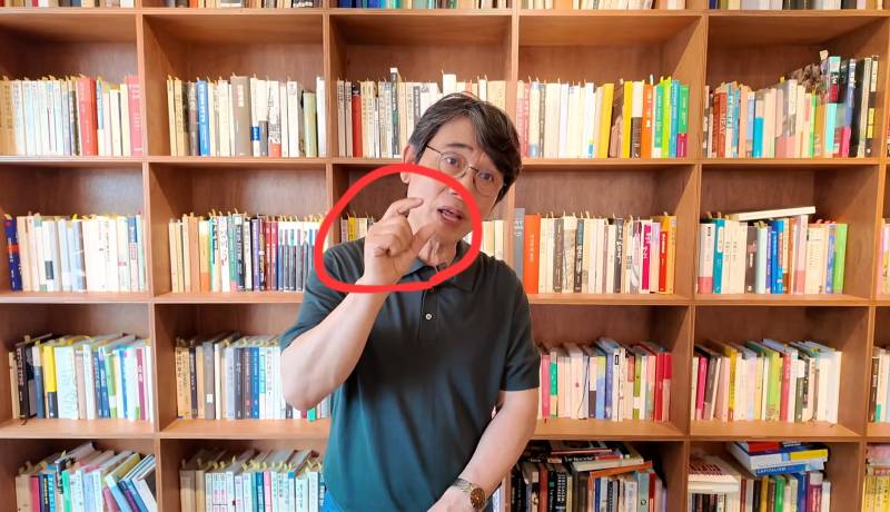 [잡담] 작년에 르노 여직원 집게손 마녀사냥 당한 거 넘 안타까움 | 인스티즈