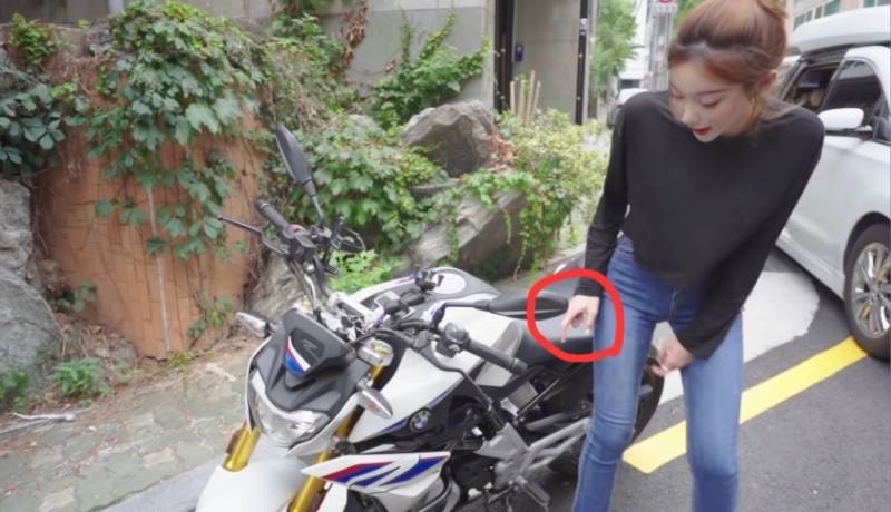 [잡담] 작년에 르노 여직원 집게손 마녀사냥 당한 거 넘 안타까움 | 인스티즈