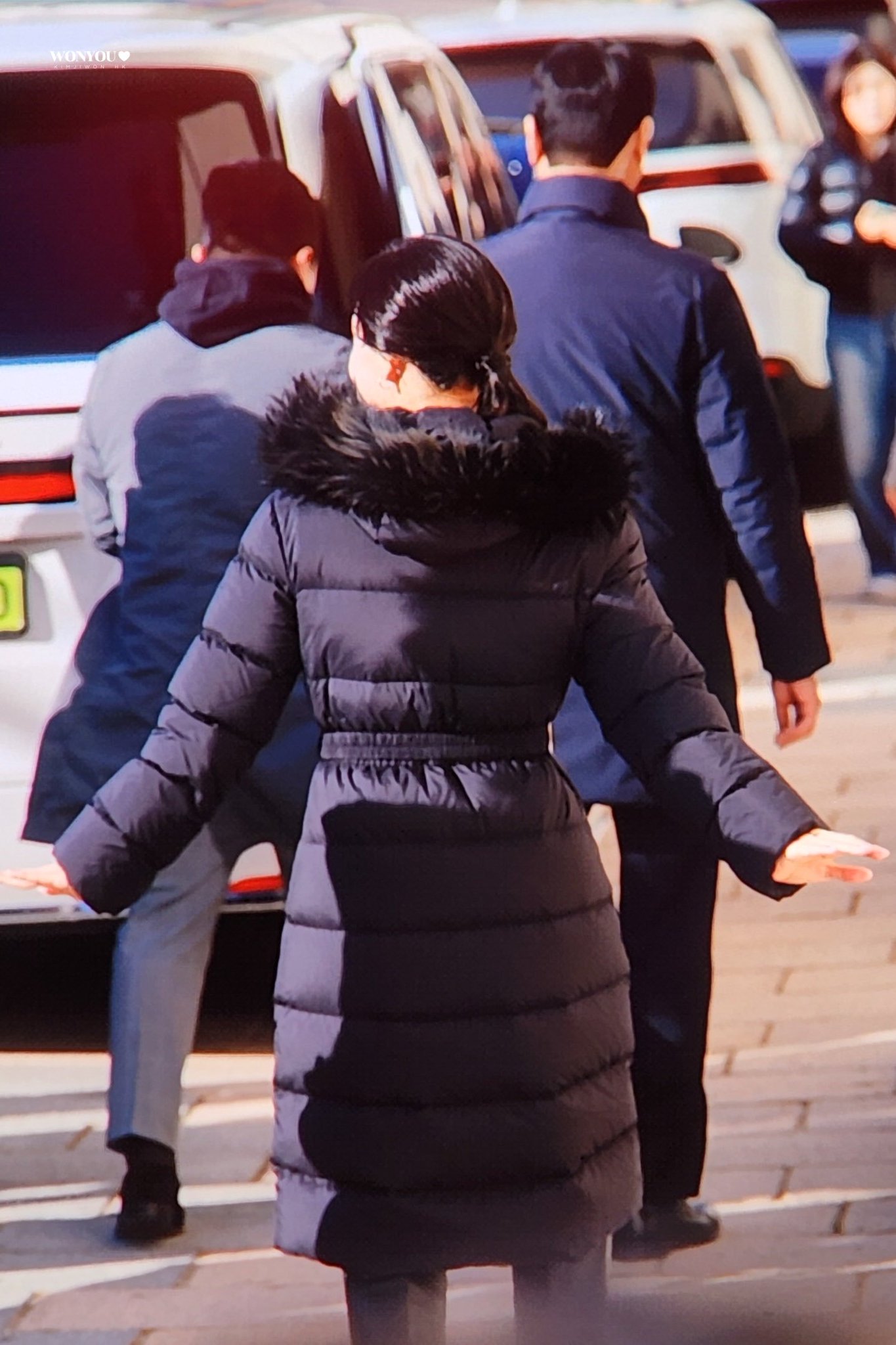 [잡담] 김지원 오늘도 이쁘구나 | 인스티즈