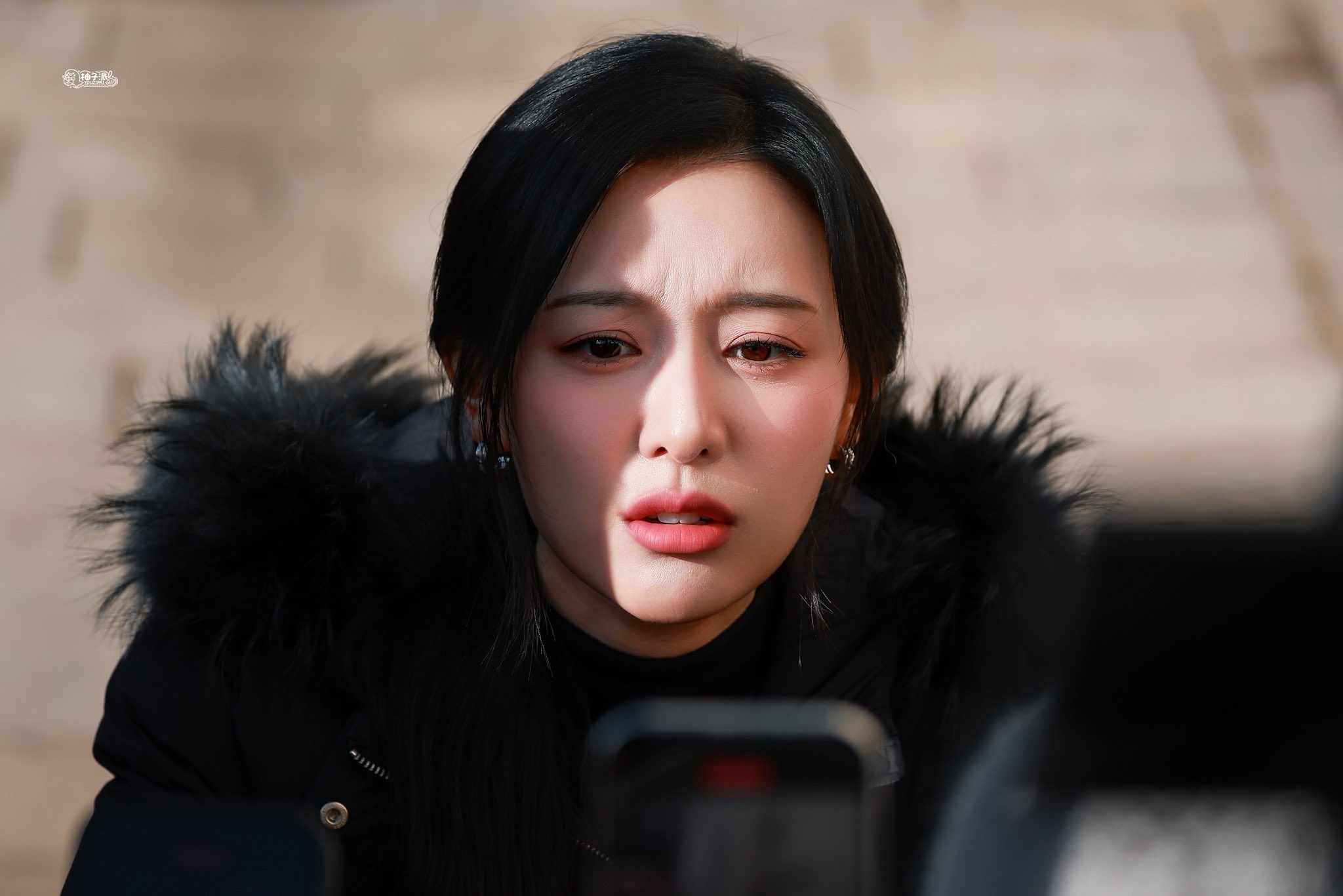 [잡담] 251117 김지원 듀베티카 포토콜 행사 사진들 | 인스티즈