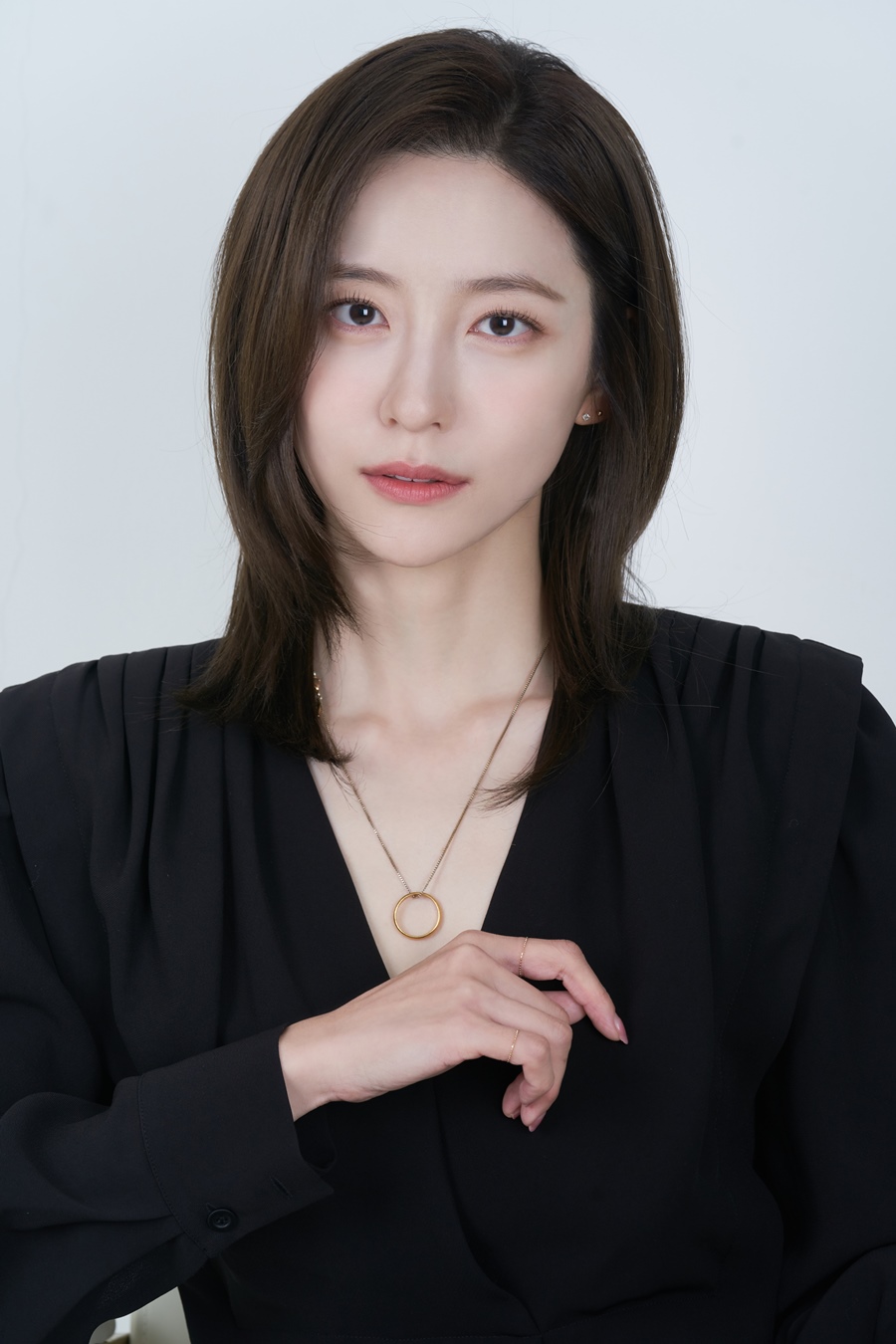 [잡담] 나만 유인영-박지현-주현영 그라데이션으로 닮아보이나? | 인스티즈