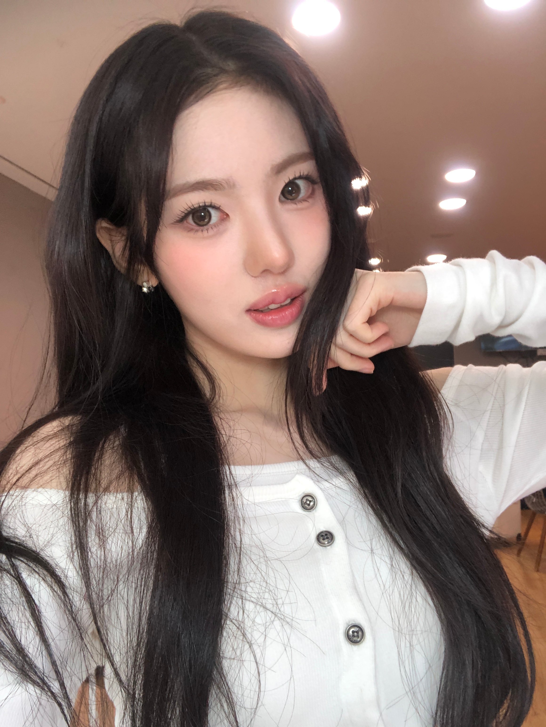 [잡담] 수이 라는 여성 너무 킹름다움.. | 인스티즈