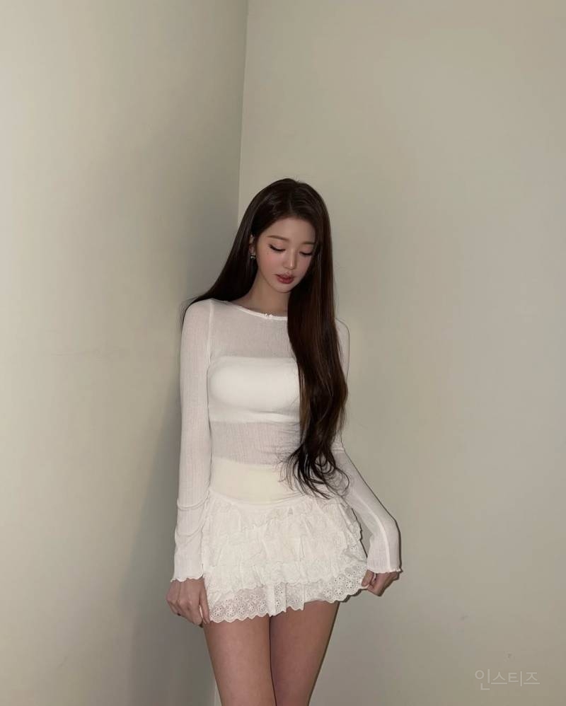 251118 아이브 장원영 인스타 🍪🍬🍭 | 인스티즈