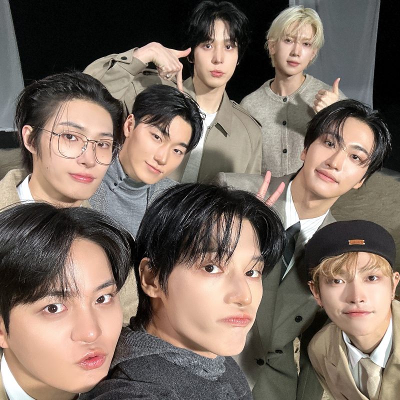 팬송 가사 더 잘 보여주려고 마블 번역가 섭외해온 에이티즈 | 인스티즈