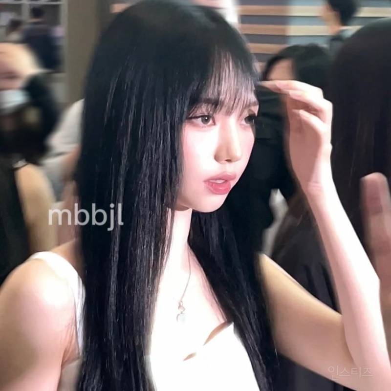 팬들 폰카에 찍힌 에스파 카리나 실물 수준jpg | 인스티즈