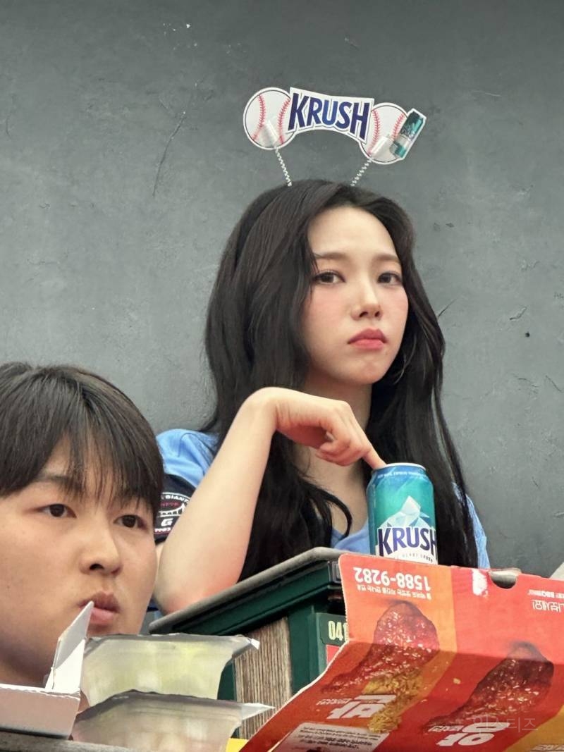 팬들 폰카에 찍힌 에스파 카리나 실물 수준jpg | 인스티즈