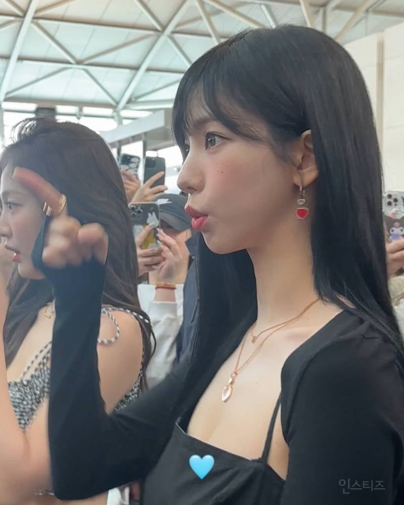 팬들 폰카에 찍힌 에스파 카리나 실물 수준jpg | 인스티즈