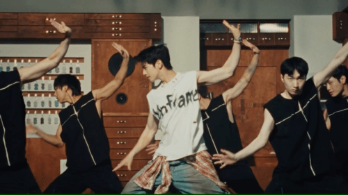자아가 두개여도 사랑할 수 있을 것 같은 뮤비 속 차은우 .jpgif | 인스티즈
