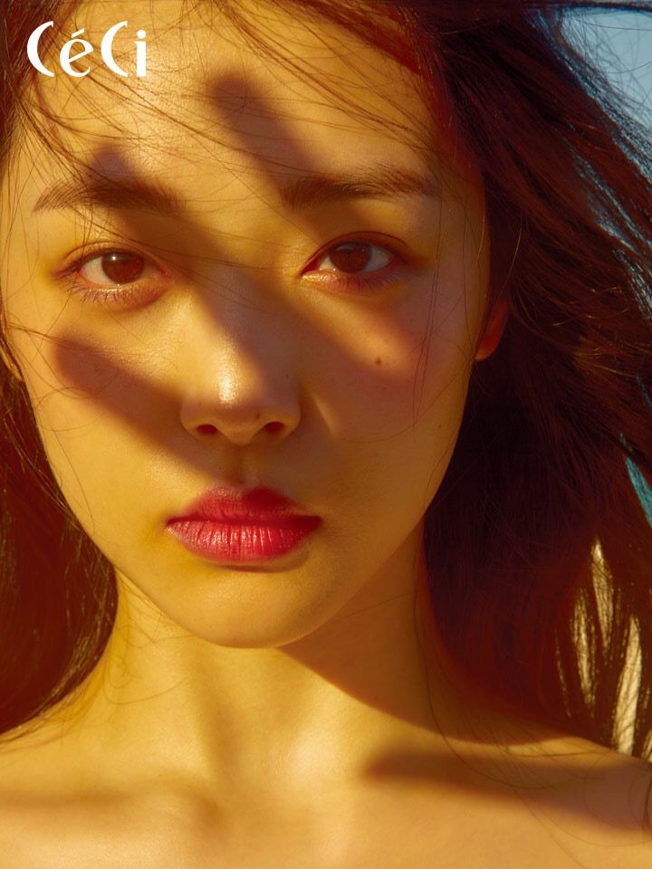 [잡담] 설리 ceci 화보는 지금봐도 잘 뽑힌거 같음 | 인스티즈