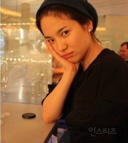 2000년대 보정 없던 시절 디카로 찍은 송혜교 | 인스티즈