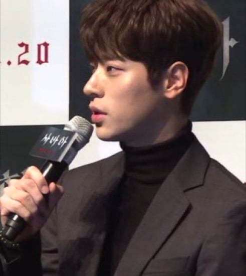 [잡담] 박정민 옆태에 빠진 분들을 위한 사진 모음집 | 인스티즈