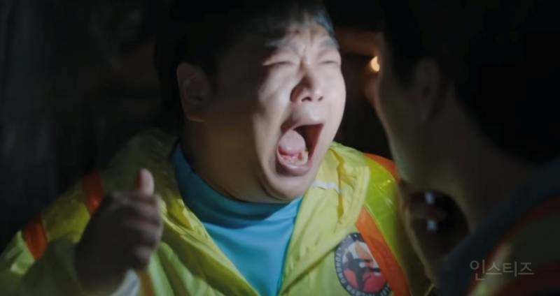 <범죄도시> 장첸-위성락-초롱이가 연합해 우리 동네 지키는 드라마 ㅋㅋㅋ | 인스티즈
