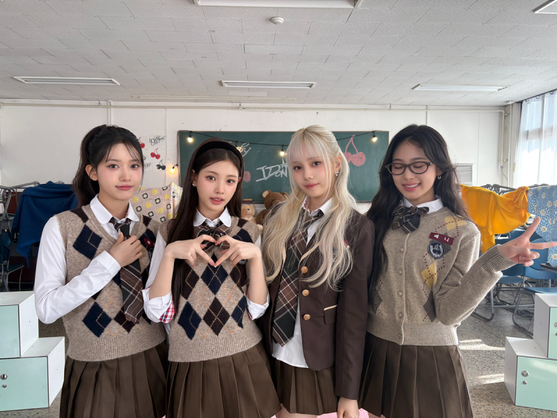 보는 맛 있는 싸이네 신인여돌 저번주 음방 착장.jpg | 인스티즈