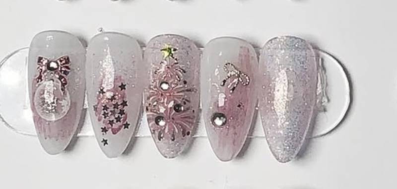 [잡담] 소녀들아 네일 골라주라💅🩷 | 인스티즈