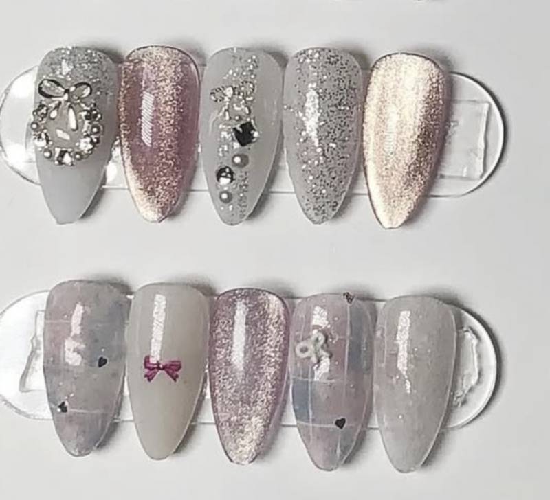 [잡담] 소녀들아 네일 골라주라💅🩷 | 인스티즈