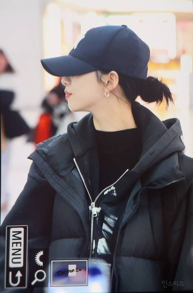 251125 일본 출국한 에스파 카리나 지젤 사진들 | 인스티즈