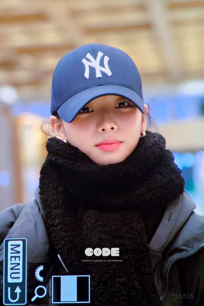 251125 일본 출국한 에스파 카리나 지젤 사진들 | 인스티즈