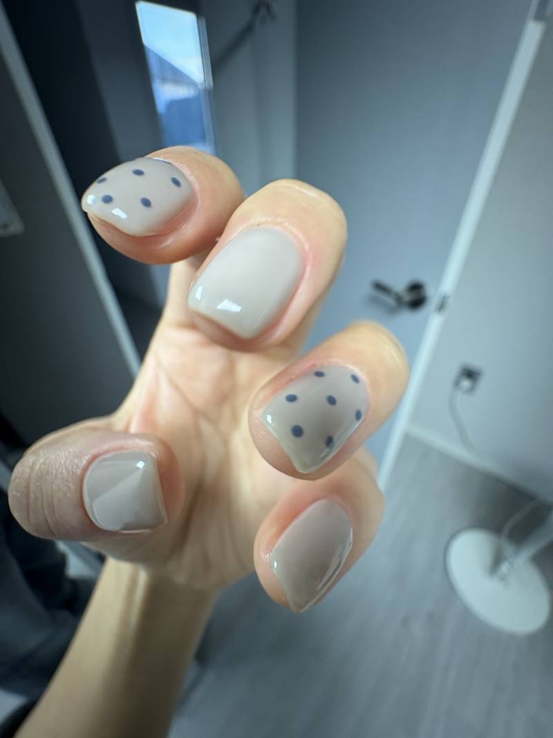 [잡담] 네일 새로햇는데 어떤지 봐주라 | 인스티즈