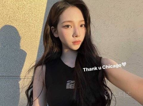 너무 아름다운 자연광 에스파 카리나 셀카모음 | 인스티즈