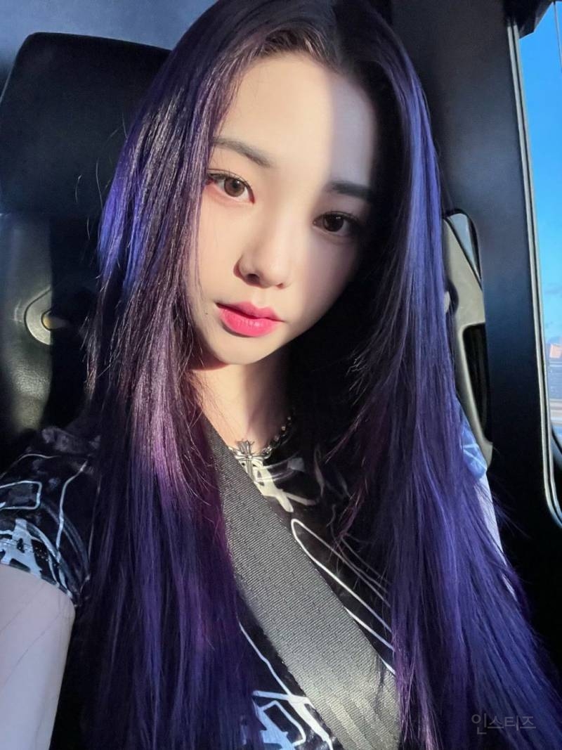 너무 아름다운 자연광 에스파 카리나 셀카모음 | 인스티즈