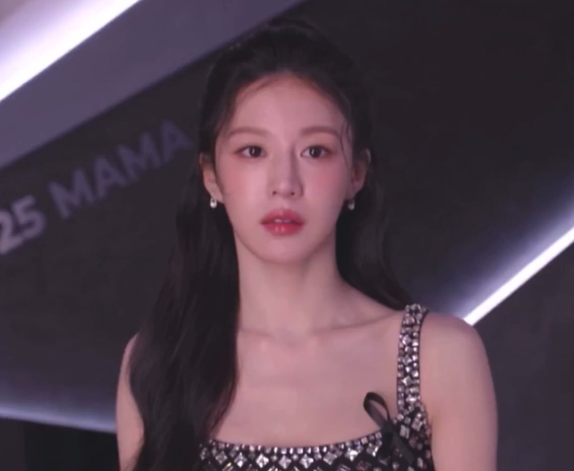 [잡담] 마마 고윤정 갸이쁘네 | 인스티즈