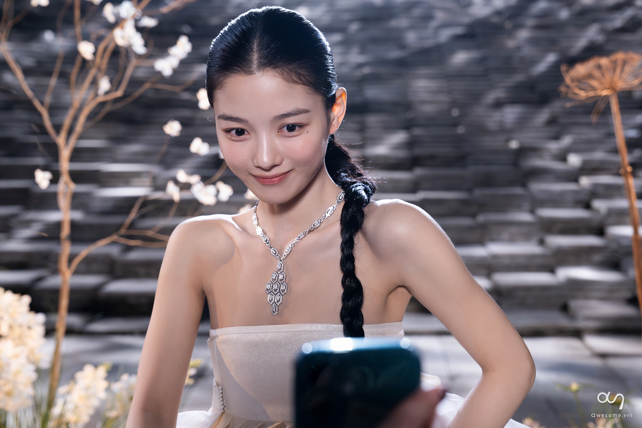 [잡담] 친애하는X) 김유정 한복 화보는 ㅈ 레전드인듯 | 인스티즈