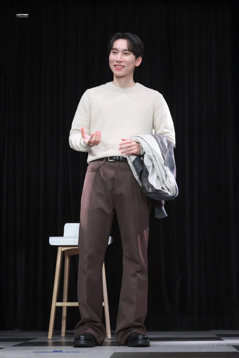 첫 정규 솔로앨범 준비에 살 많이빠진듯한 남돌.jpg | 인스티즈