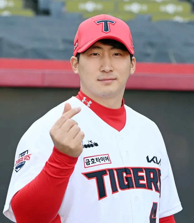 [잡담] 사실 이 아저씨만 잘하면 모든 일들이 다 해결 됨 | 인스티즈