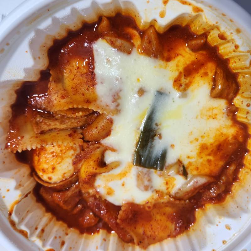 [잡담] 얍떡 퐁당 치즈만두 왜 일케줘....????? 난 바삭한게 조은데ㅠㅜ | 인스티즈