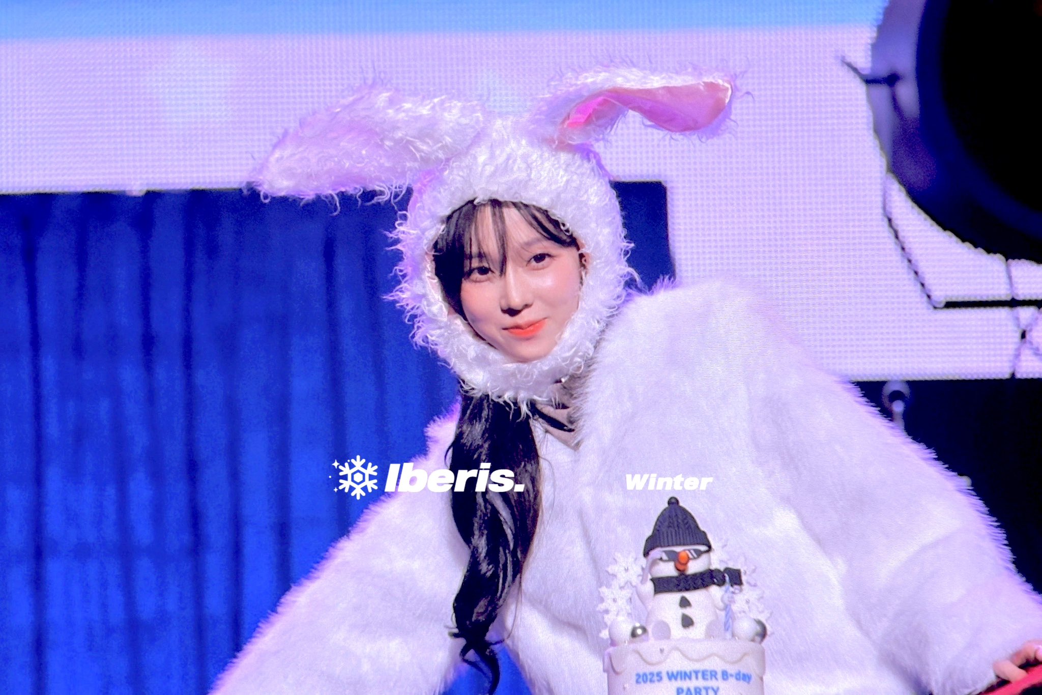 [잡담] 251203 에스파 윈터 Blues 생일파티 사진들 | 인스티즈
