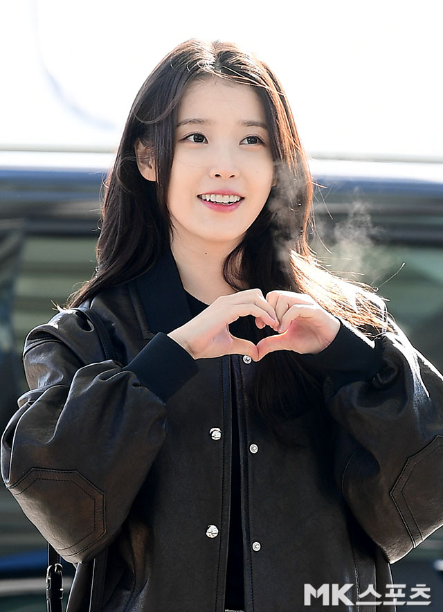 [잡담] 아이유 입김 장난아니다 ㅋㅋㅋㅋㅋㅋㅋ | 인스티즈