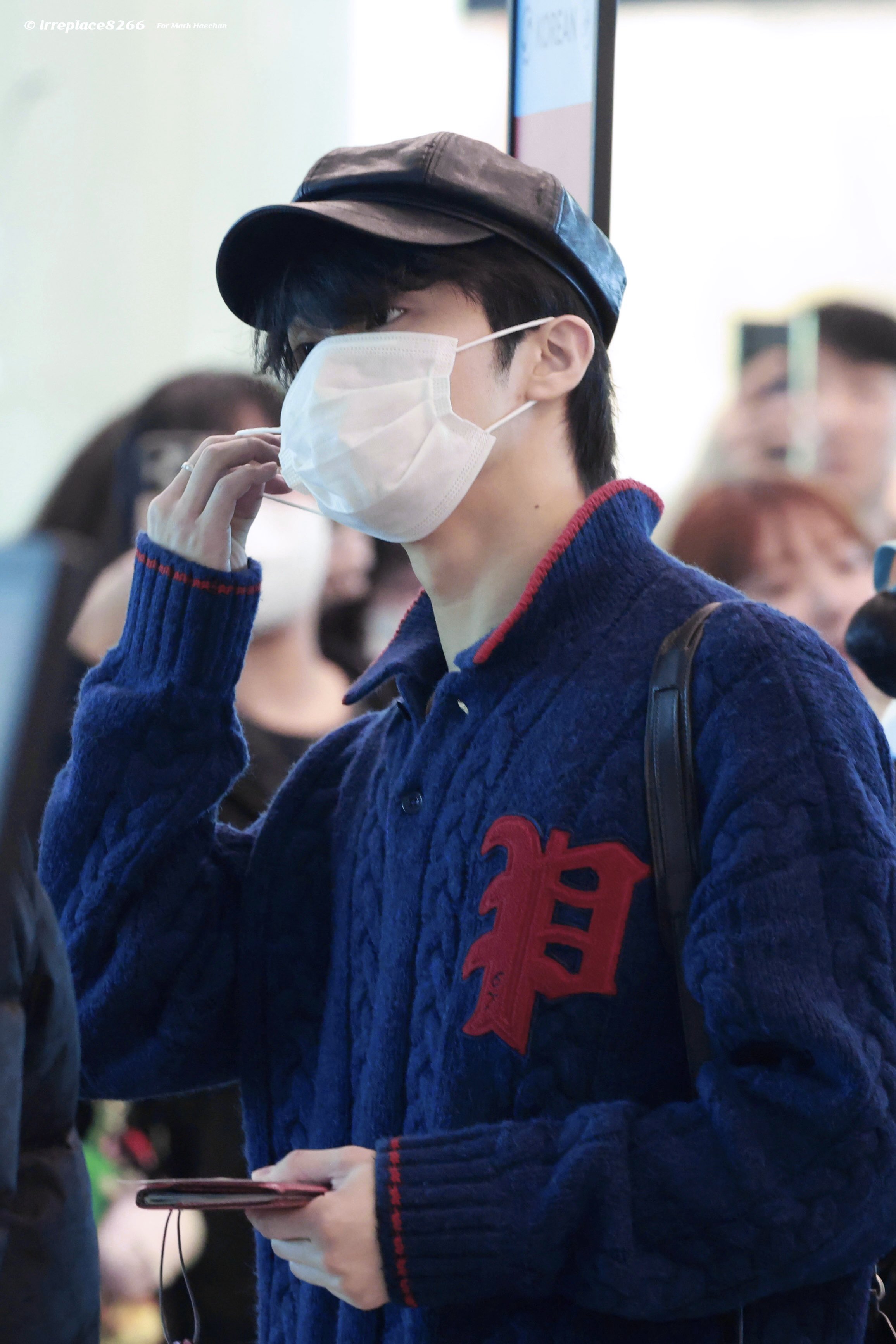 [잡담] 251205 대만 출국한 마크 사진들 | 인스티즈