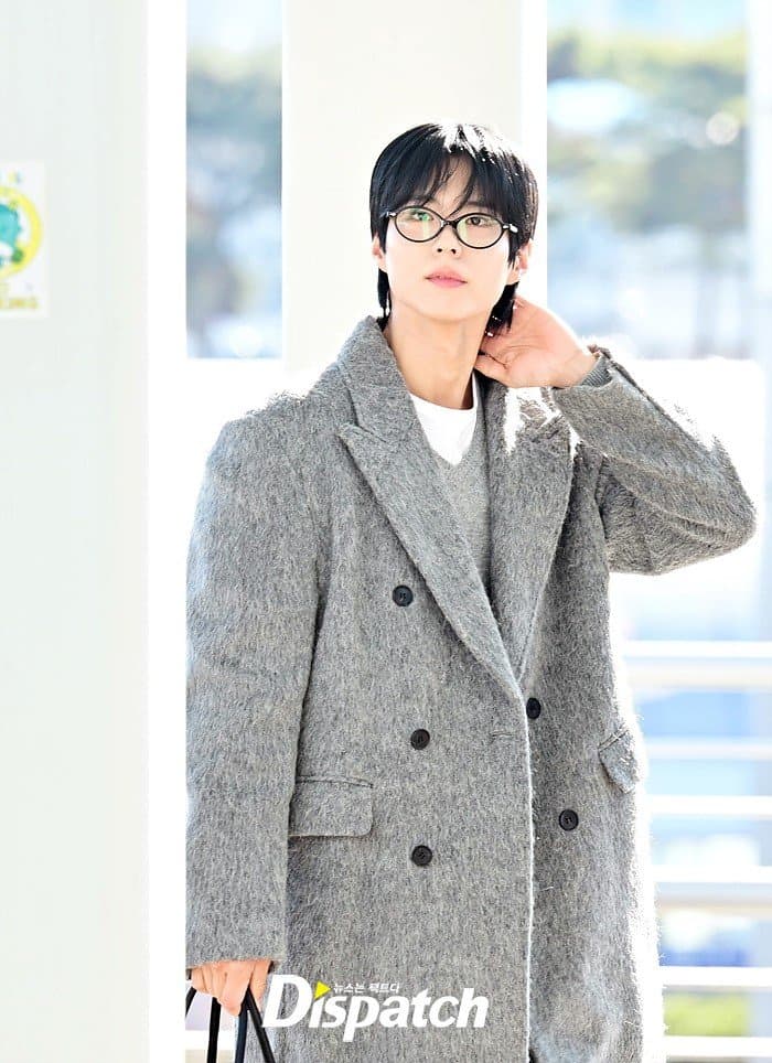 [잡담] 박보검 오늘 출국짤인데 이런 예민미있는 것도 | 인스티즈