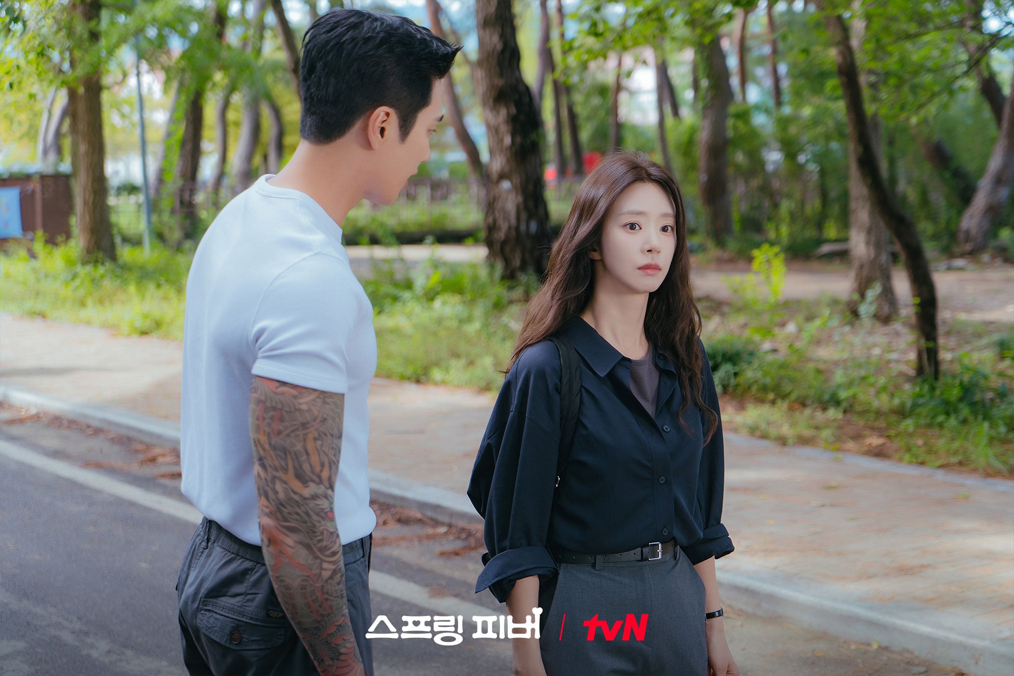 [잡담] 스프링피버) 안보현 이주빈 얼굴합 은근 편하더라 | 인스티즈