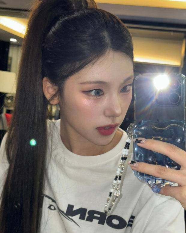 [잡담] 익들아 현실에서 이런 화장 하고다니면 과해보여? | 인스티즈