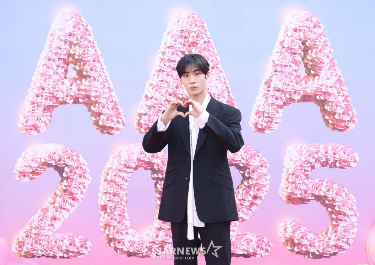 [잡담] AAA 레드카펫 추영우 | 인스티즈
