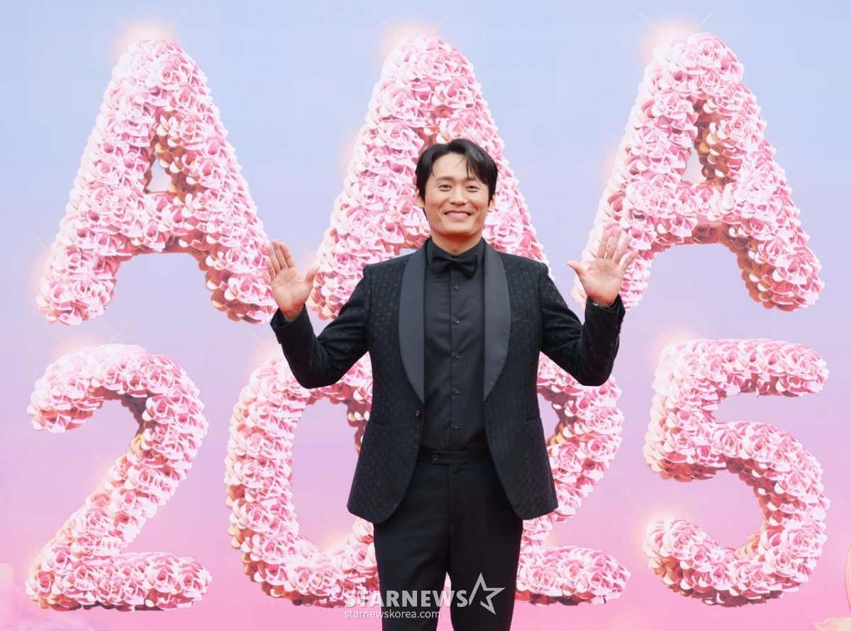 [잡담] AAA 레드카펫 최대훈 | 인스티즈