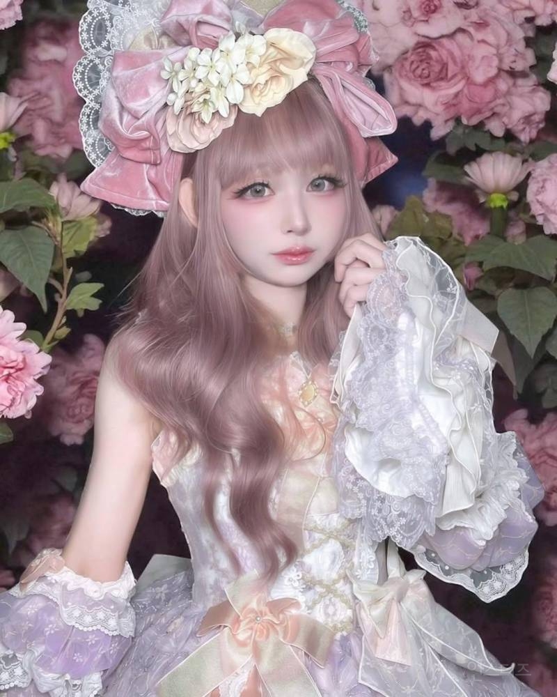 일본인들 깜짝 놀란 로리타 복장을 한 사람.jpg | 인스티즈