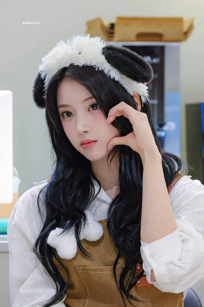오늘자 엔믹스 지우 비주얼..😱 | 인스티즈