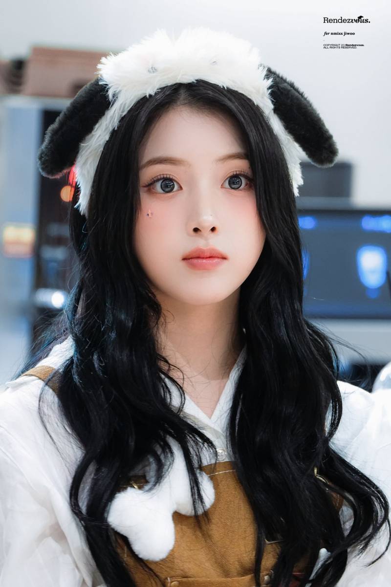 오늘자 엔믹스 지우 비주얼..😱 | 인스티즈