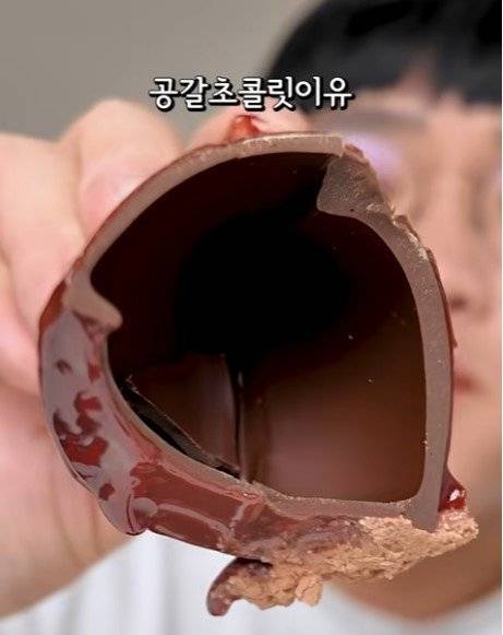 현재 또 띠지논란 터진 투썸 신상 케이크..JPG | 인스티즈