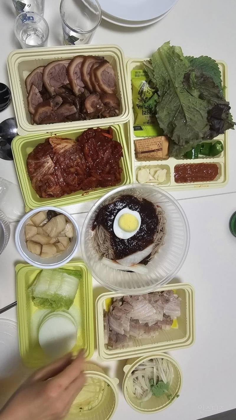 요즘 6만원 배달 음식 .jpg | 인스티즈