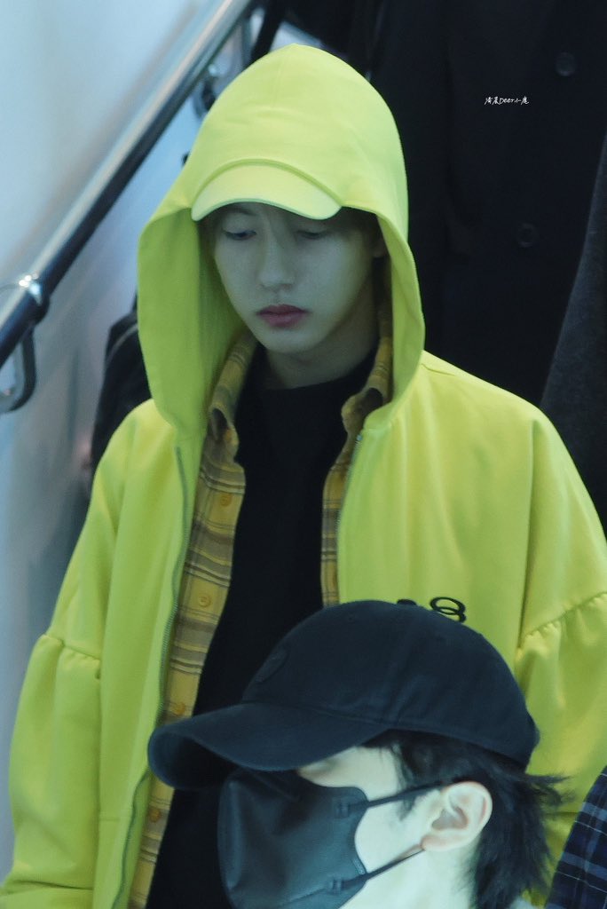 [잡담] 런쥔이 어제 푹 잤나봐 | 인스티즈
