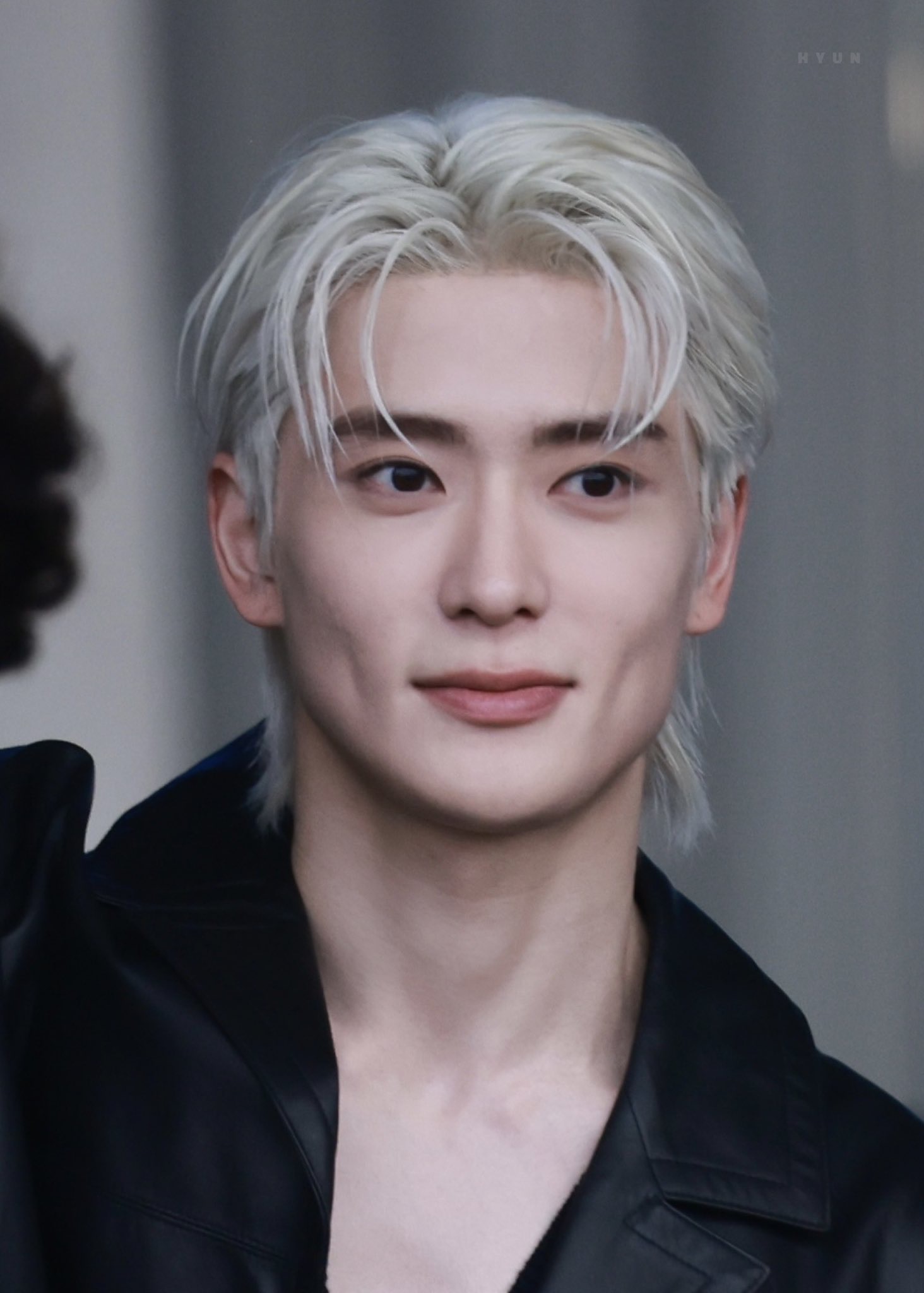 [잡담] 재현은 진짜 얼굴 골격이 ㄹㅈㄷ 달란트임 | 인스티즈