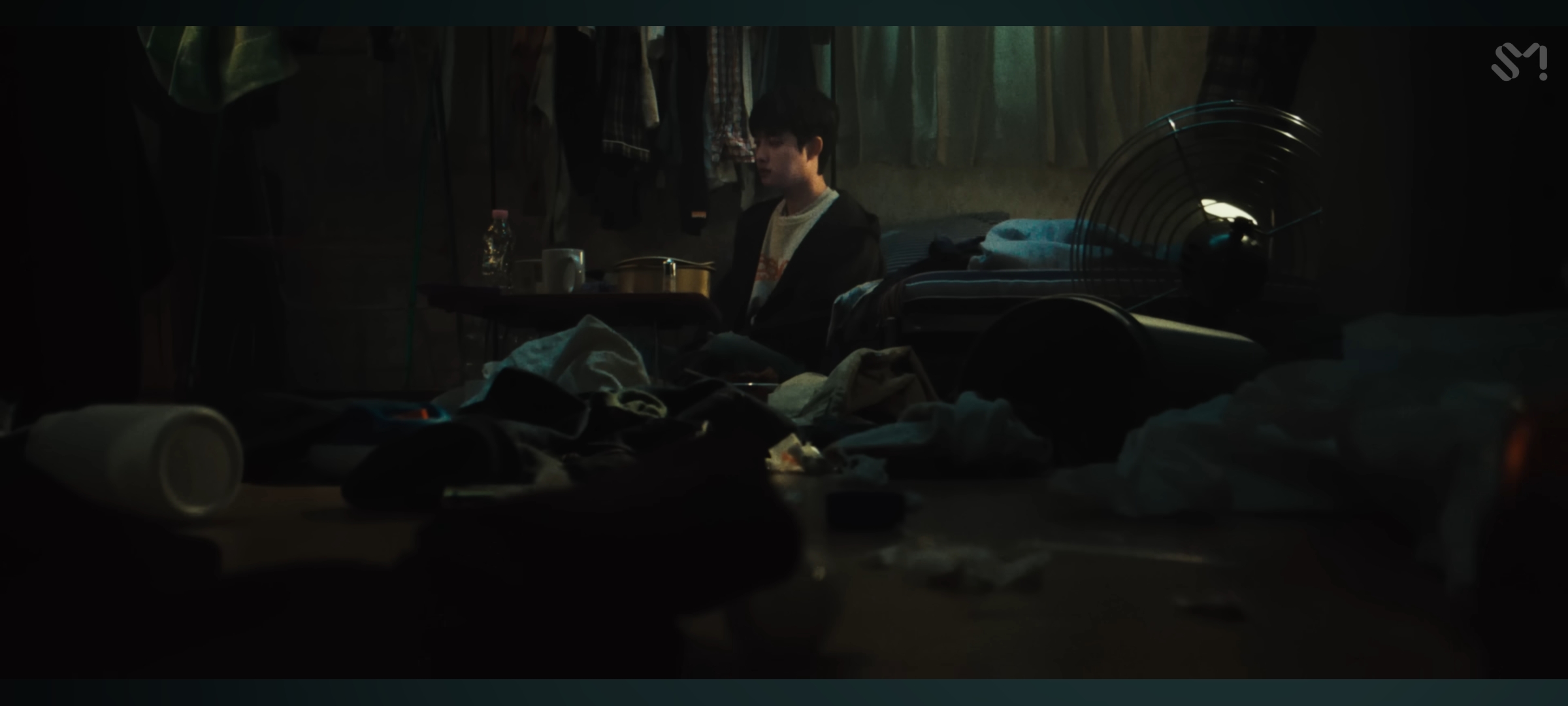 [잡담] 도경수로 이런걸 말아주다니 | 인스티즈