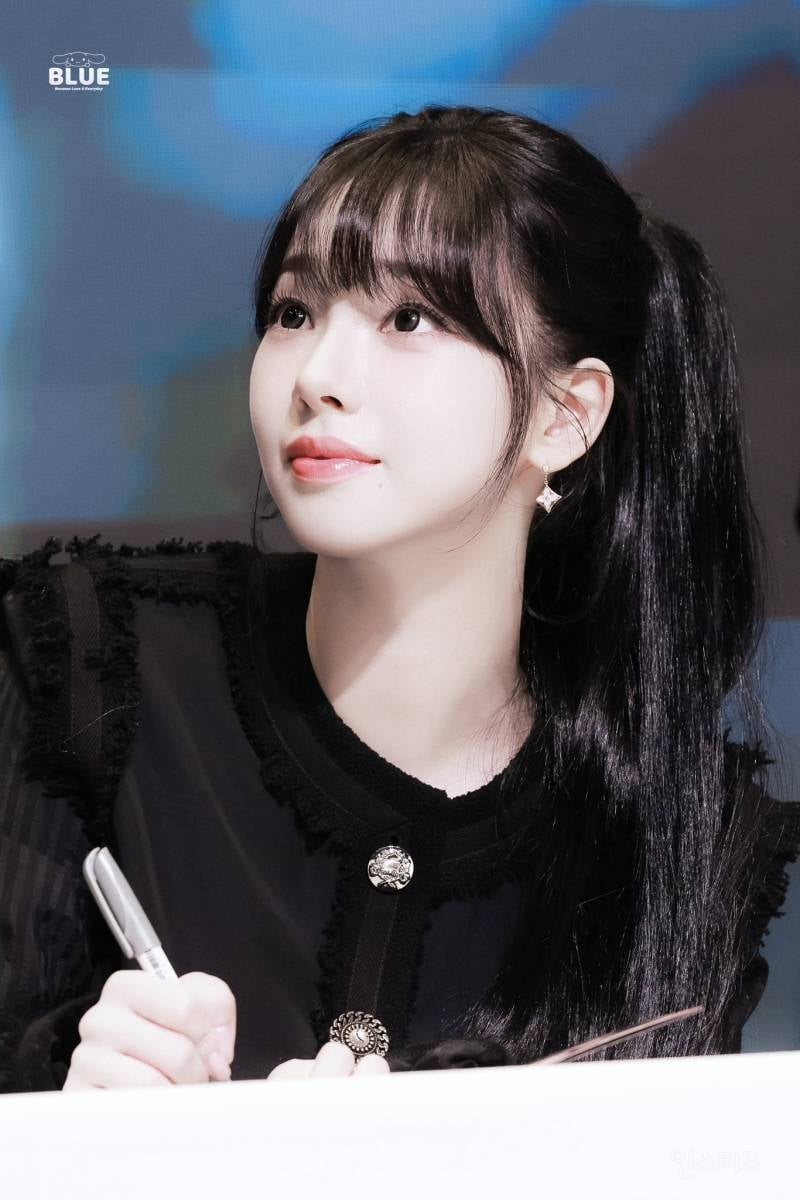 어제자 에스파 카리나 팬싸인회 사진들.jpg | 인스티즈