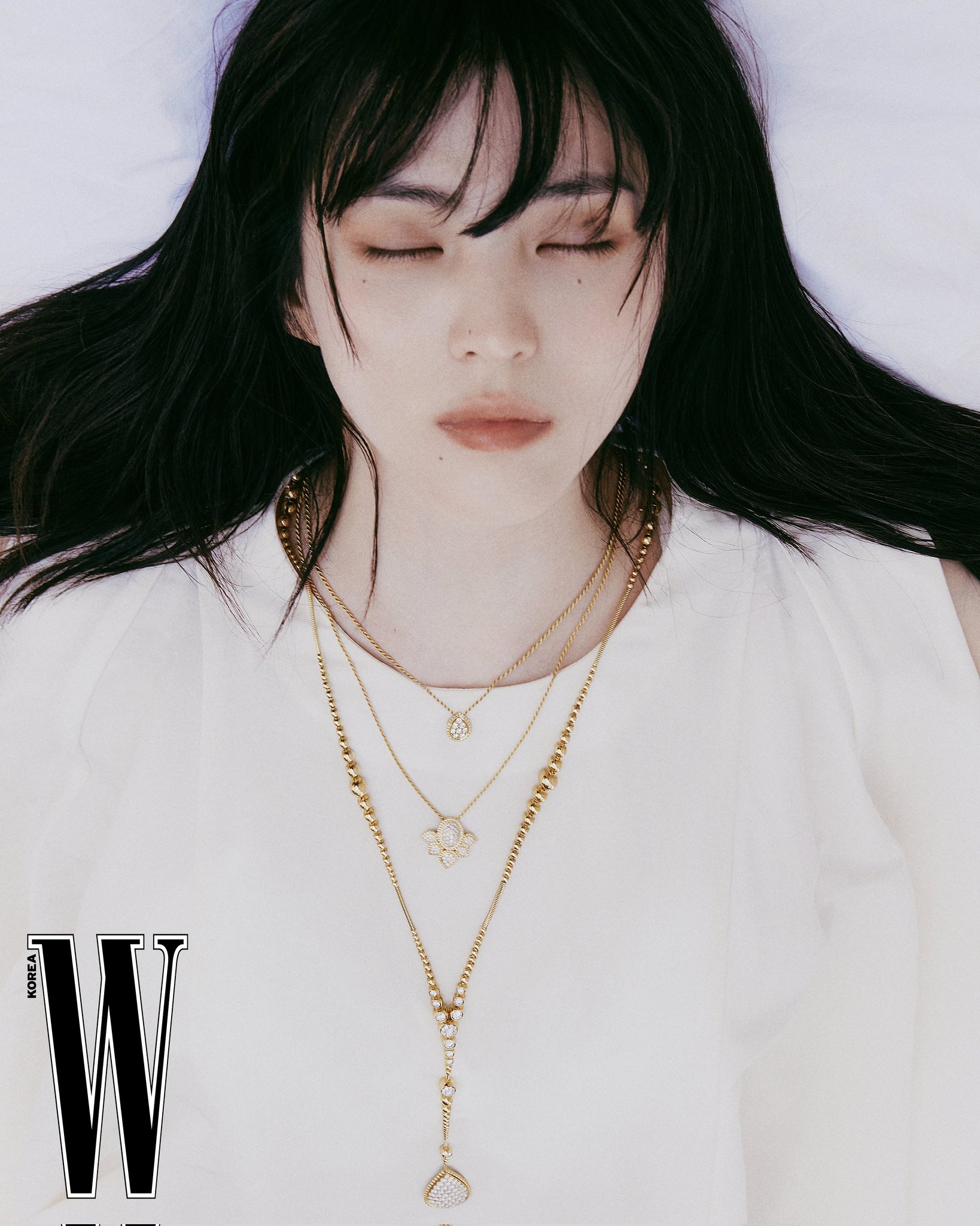 [잡담] 한소희 뭔가 좀 새롭다... | 인스티즈