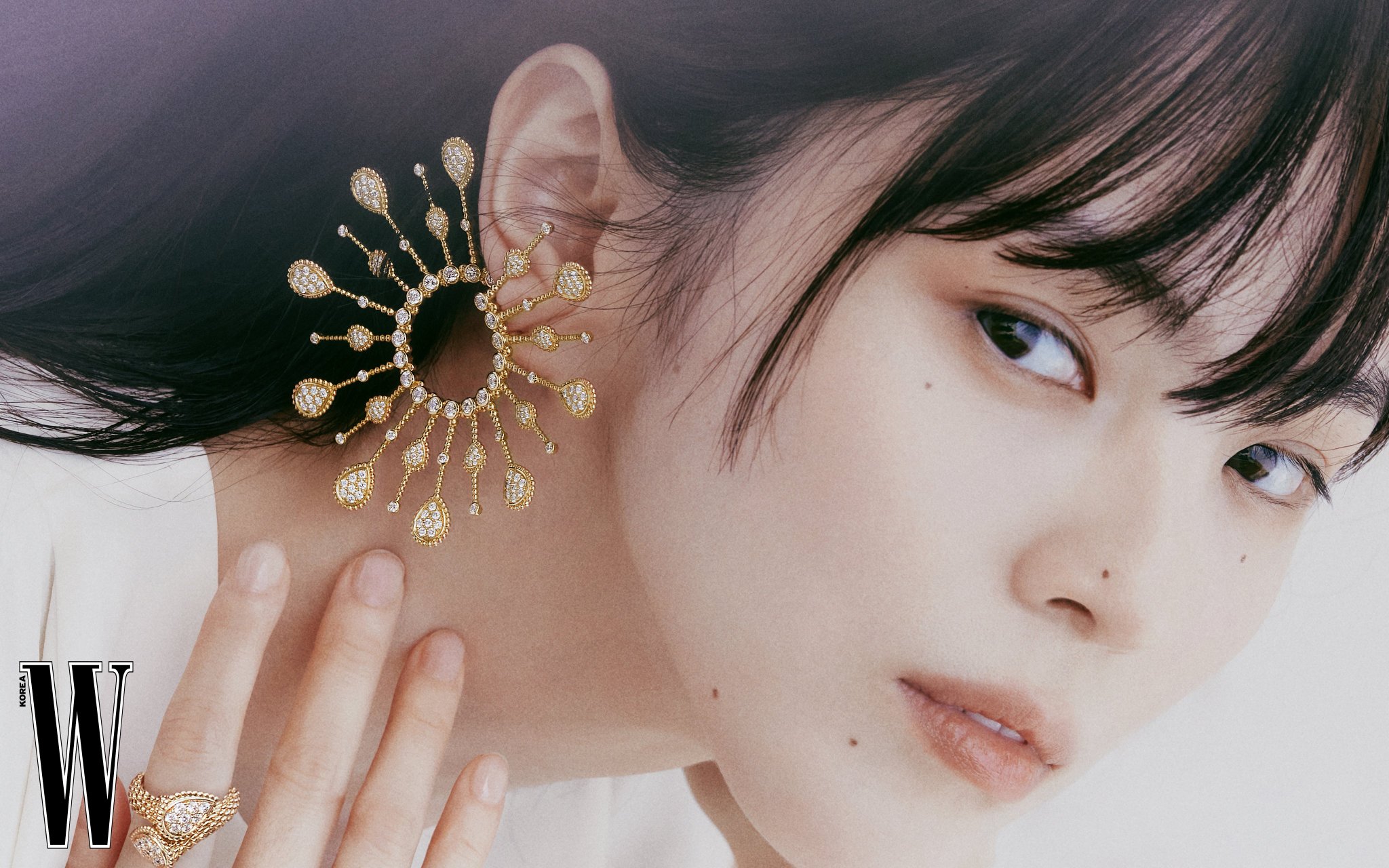 [잡담] 한소희 뭔가 좀 새롭다... | 인스티즈