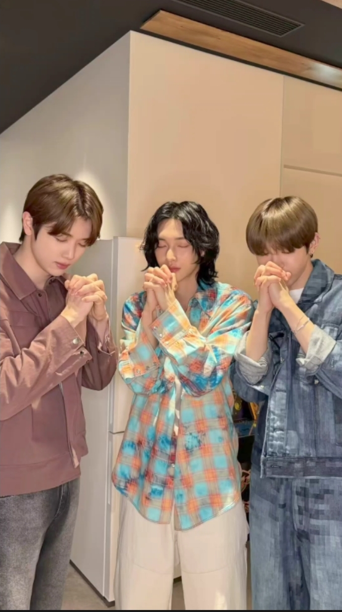 [잡담] 가요대전 투표 부탁드려요 다 해드릴게요🧡🙏🥹 | 인스티즈